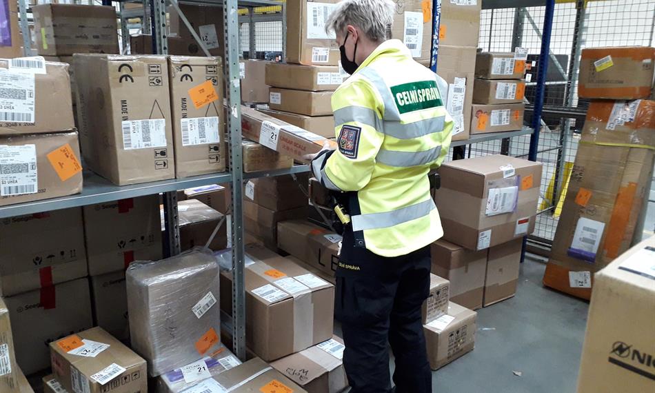 2020-12-7-1143kontrola zasilek.jpg